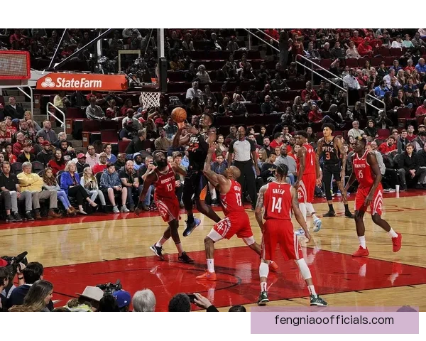 热火与快船激战全场回顾精彩瞬间集锦解析