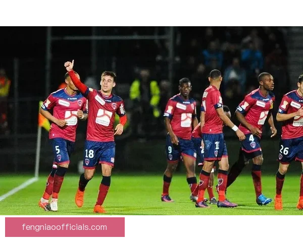 圣埃蒂安主场两球完胜圣旺红星展现稳健攻防延续冲击升级强劲势头