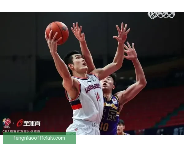 圣安东尼奥马刺惜败金州勇士五分大战 季后赛前景悬而未决