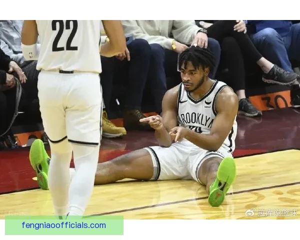 篮网主场惜败尼克斯 尼克斯连胜势头强劲显威